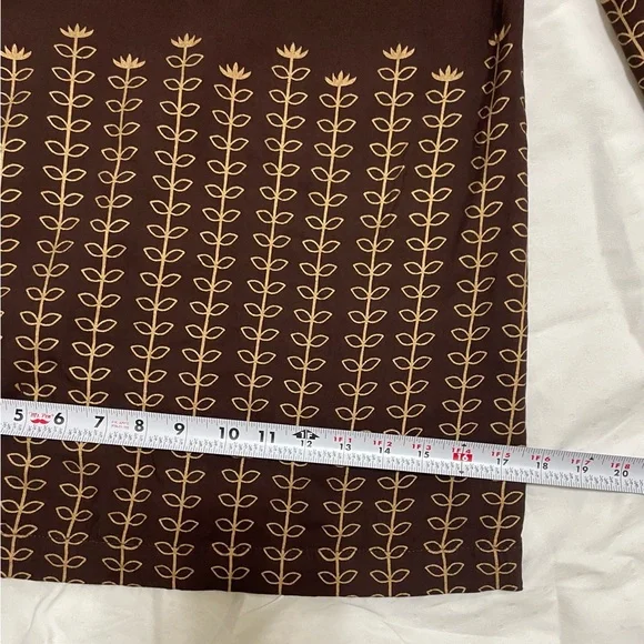 Chic Brown Wide-Leg Pants with Gold design - Picture 7 of 10